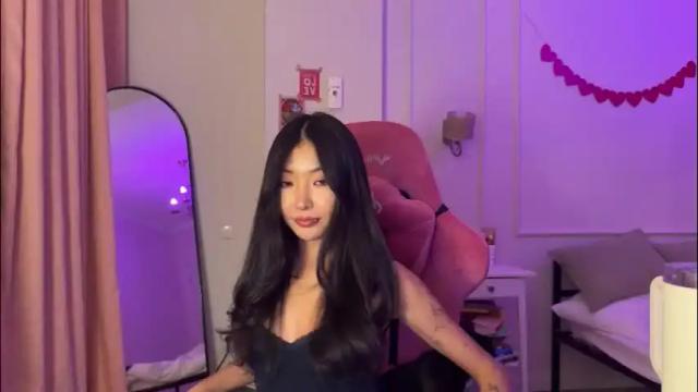 Image 12 of aimeclarks Stream on Chaturbate on 12 days ago