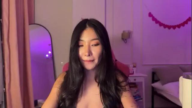 Image 6 of aimeclarks Stream on Chaturbate on 12 days ago