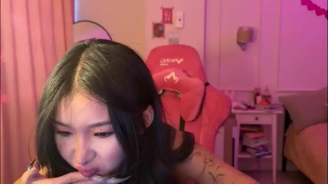 Thumbnail 2, aimeclarks's Stream at Chaturbate, 1 day ago