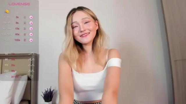 Thumbnail 1, aimi_yum's Stream at Chaturbate, 13 months ago