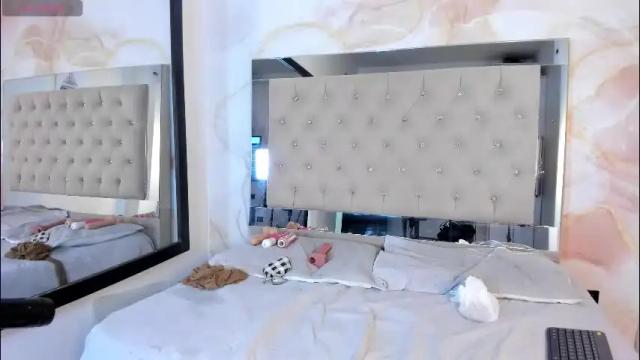 Image 6 of ainaah_ Stream on Chaturbate on 1 month ago