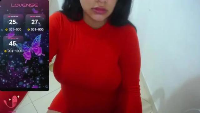 Image 4 of ainara_hampton9 Stream on Chaturbate on 16 months ago