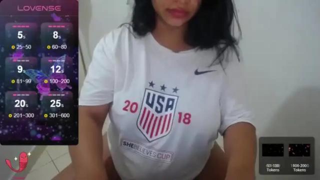 Image 7 of ainara_hampton9 Stream on Chaturbate on 16 months ago