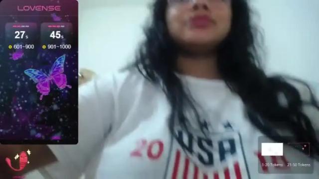 Image 3 of ainara_hampton9 Stream on Chaturbate on 16 months ago