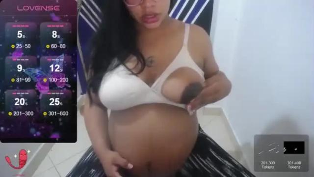 Image 8 of ainara_hampton9 Stream on Chaturbate on 15 months ago