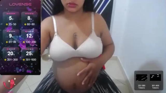 Image 3 of ainara_hampton9 Stream on Chaturbate on 15 months ago