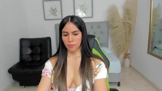 Image 7 of ainhara_davis Stream on Chaturbate on 18 months ago