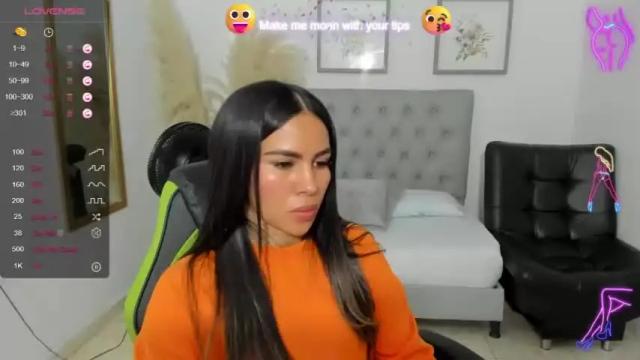 Image 11 of ainhara_davis Stream on Chaturbate on 17 months ago