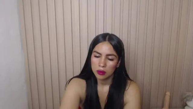 Image 2 of ainhara_davis Stream on Chaturbate on 17 months ago