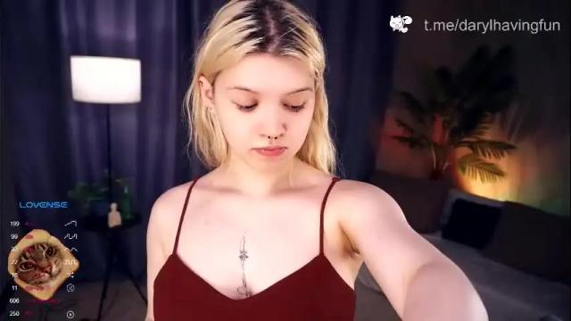 Image 2 of ainsleyellick Stream on Chaturbate on 1 month ago