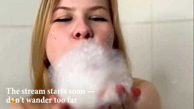 Image 7 of ainsleyellick Stream on Chaturbate on 17 days ago