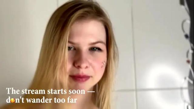 Image 3 of ainsleyellick Stream on Chaturbate on 16 days ago