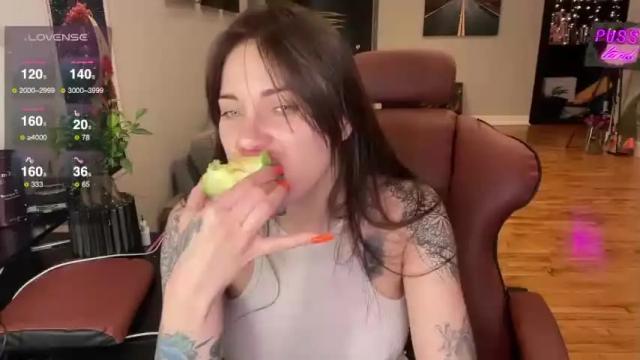 Image 10 of aisha262541 Stream on Chaturbate on 13 months ago