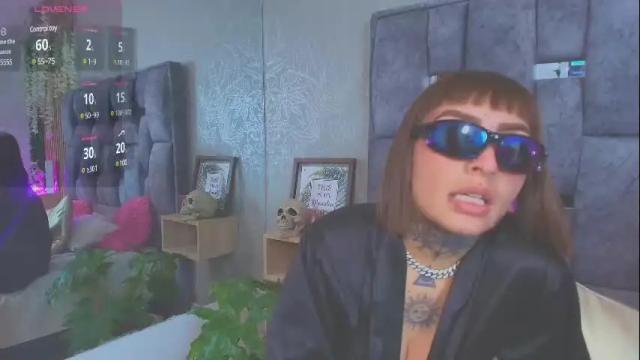 Image 6 of aisha_8_ Stream on Chaturbate on 1 month ago