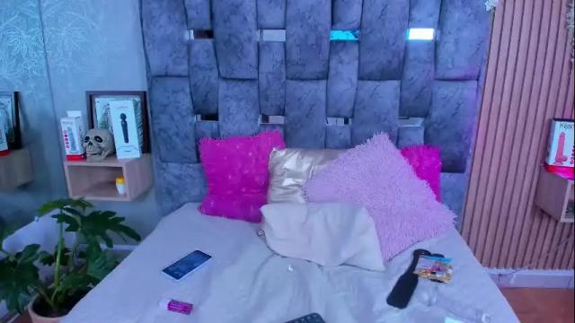 Image 11 of aisha_8_ Stream on Chaturbate on 22 days ago