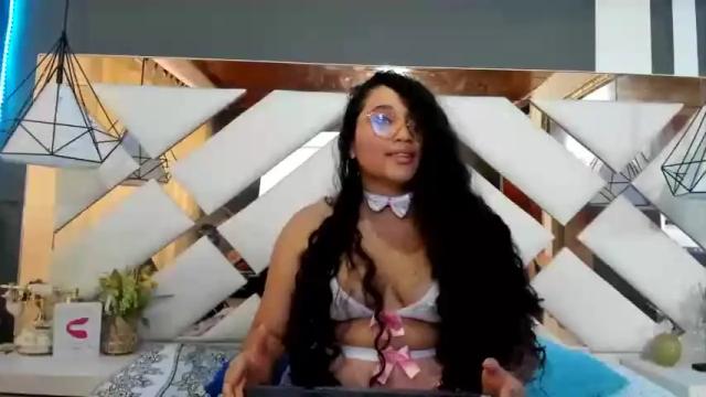 Image 7 of aisha_ivanova Stream on Chaturbate on 19 months ago