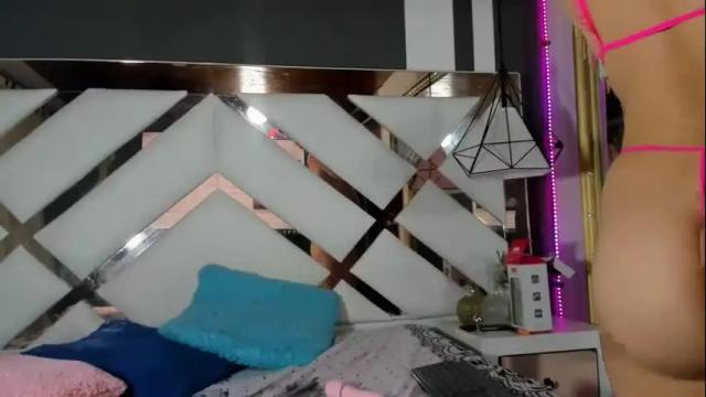 Image 8 of aisha_ivanova Stream on Chaturbate on 18 months ago