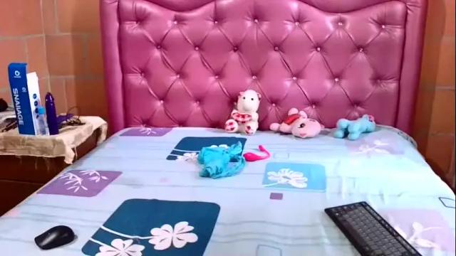 Image 3 of aisha_koswell3 Stream on Chaturbate on 1 month ago