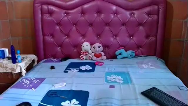 Image 10 of aisha_koswell3 Stream on Chaturbate on 1 month ago