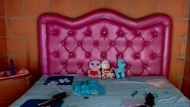 Image 7 of aisha_koswell3 Stream on Chaturbate on 21 days ago