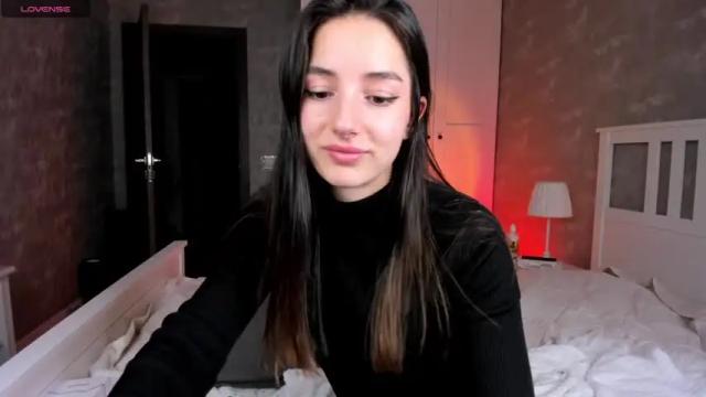 Image 10 of aishagolden Stream on Chaturbate on 18 months ago