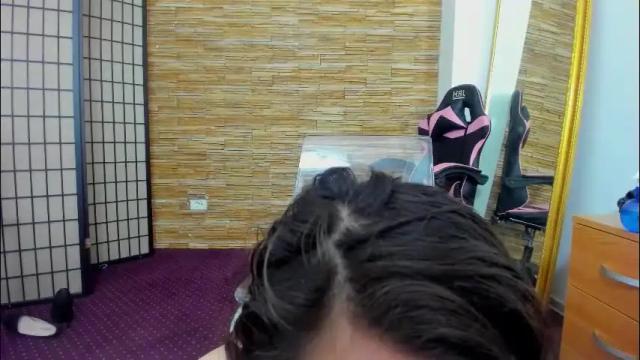 Image 3 of aisharouhi Stream on Chaturbate on 1 month ago