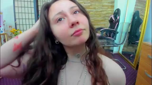 Image 2 of aisharouhi Stream on Chaturbate on 25 days ago