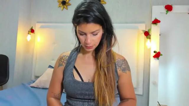 Image 8 of aishawild Stream on Chaturbate on 13 months ago