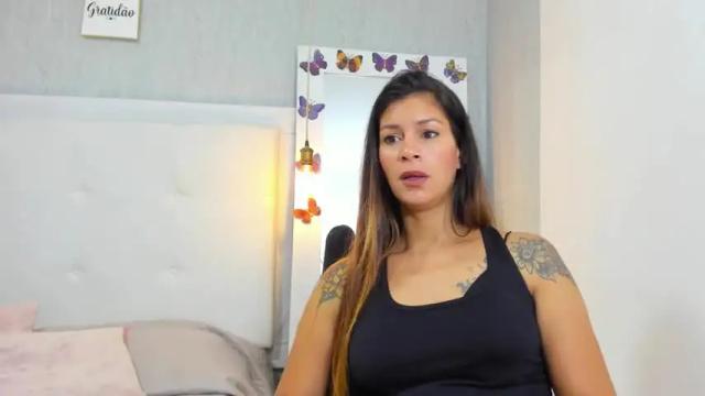 Image 8 of aishawild Stream on Chaturbate on 13 months ago