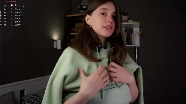 Image 6 of aislyfarran Stream on Chaturbate on 1 month ago