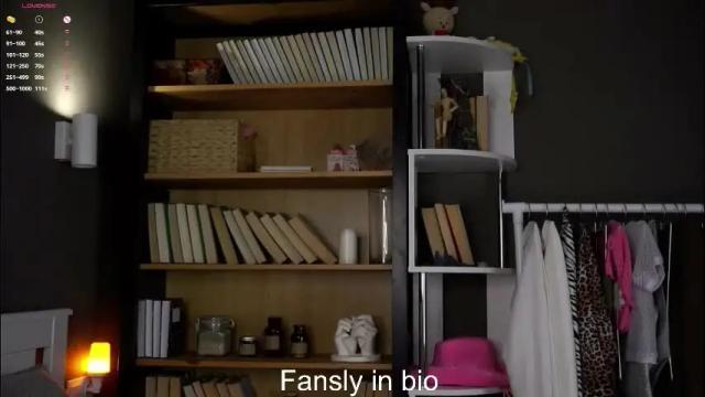 Image 11 of aislyfarran Stream on Chaturbate on 12 days ago