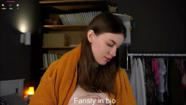 Image 6 of aislyfarran Stream on Chaturbate on 12 days ago