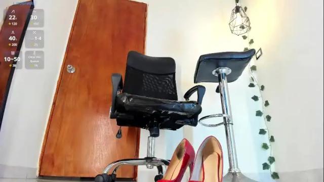 Image 11 of aitana_purple Stream on Chaturbate on 3 months ago