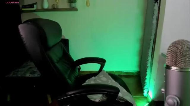 Image 7 of aitanacollins Stream on Chaturbate on 1 month ago