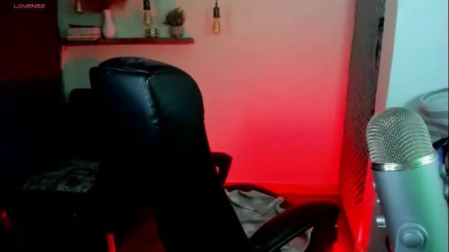 Image 7 of aitanacollins Stream on Chaturbate on 2 months ago