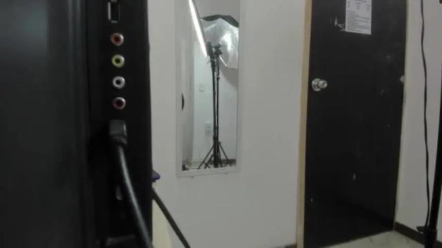 Image 4 of aixa_69_ Stream on Chaturbate on 20 months ago