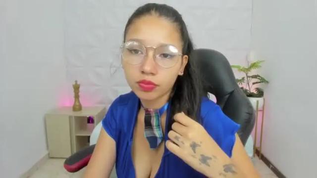 Image 4 of aixa_69_ Stream on Chaturbate on 20 months ago