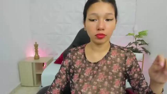 Image 8 of aixa_69_ Stream on Chaturbate on 19 months ago