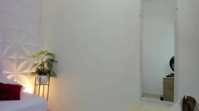 Image 4 of aixa_69_ Stream on Chaturbate on 19 months ago