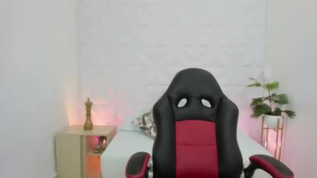 Image 10 of aixa_69_ Stream on Chaturbate on 18 months ago