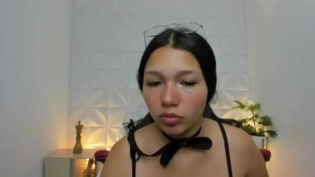 Image 8 of aixa_69_ Stream on Chaturbate on 18 months ago