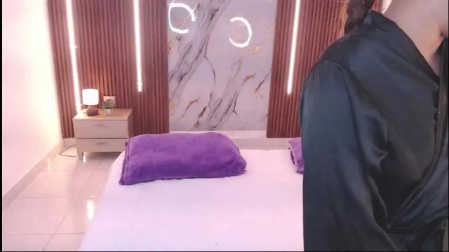 Image 3 of aixa_shaw Stream on Chaturbate on 1 month ago