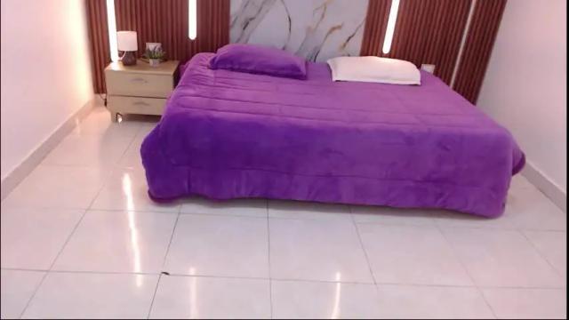 Image 2 of aixa_shaw Stream on Chaturbate on 1 month ago