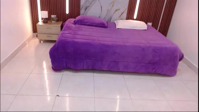 Image 4 of aixa_shaw Stream on Chaturbate on 1 month ago