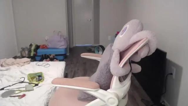 Image 7 of aj180 Stream on Chaturbate on 17 months ago