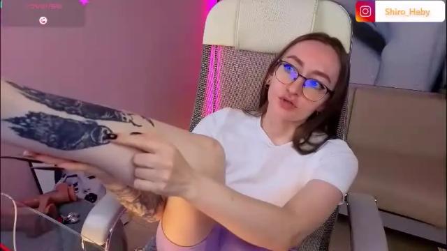 Image 4 of akaheby Stream on Chaturbate on 2 months ago