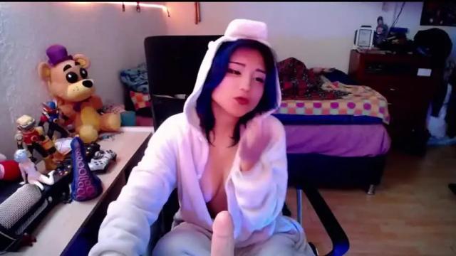 Image 6 of akai_krazna01 Stream on Chaturbate on 12 months ago