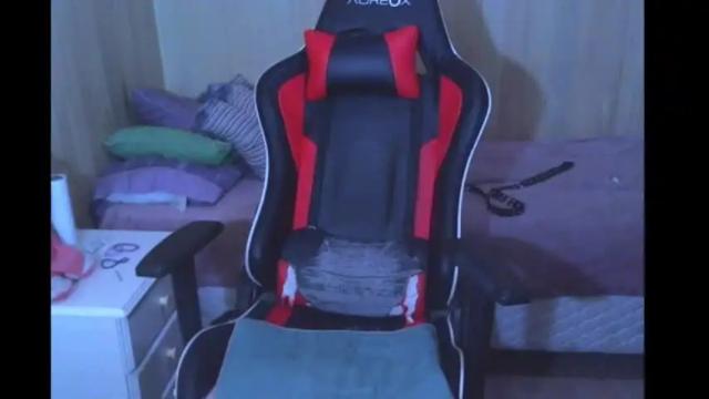 Image 4 of akamedolle Stream on Chaturbate on 19 months ago