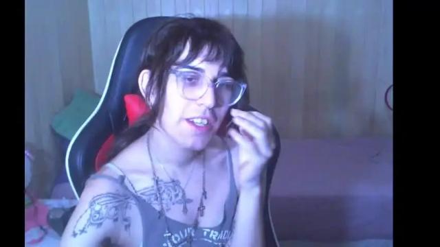 Image 3 of akamedolle Stream on Chaturbate on 19 months ago