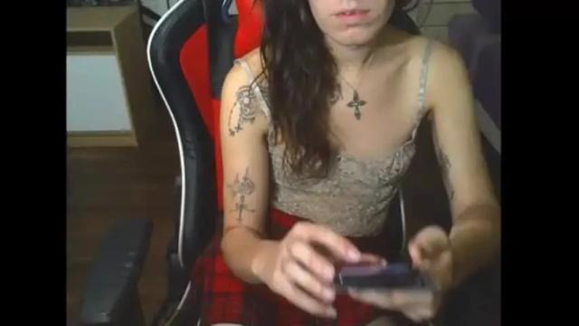 Image 3 of akamedolle Stream on Chaturbate on 17 months ago